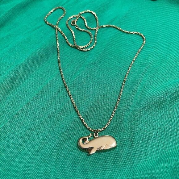 Napier Whale Necklace VTG Signed - Picture 1 of 9